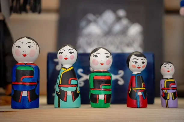 Búp bê gỗ Buryat