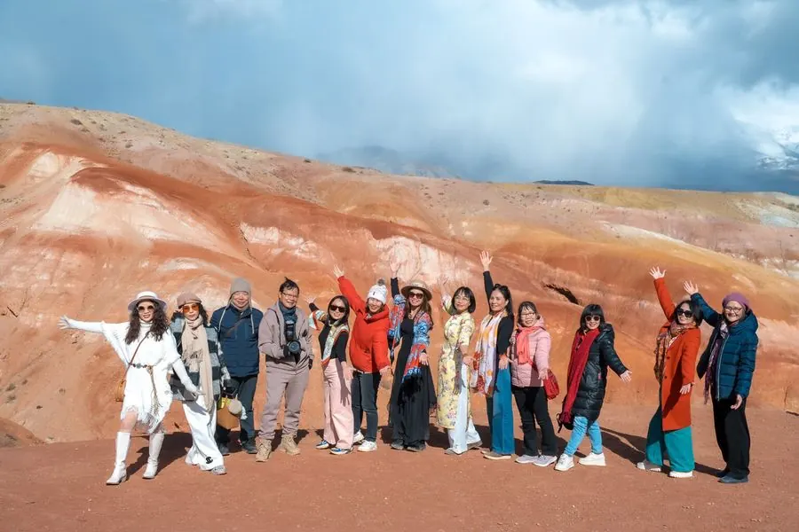 Đoàn ATN Travel tại núi Sao Hoả