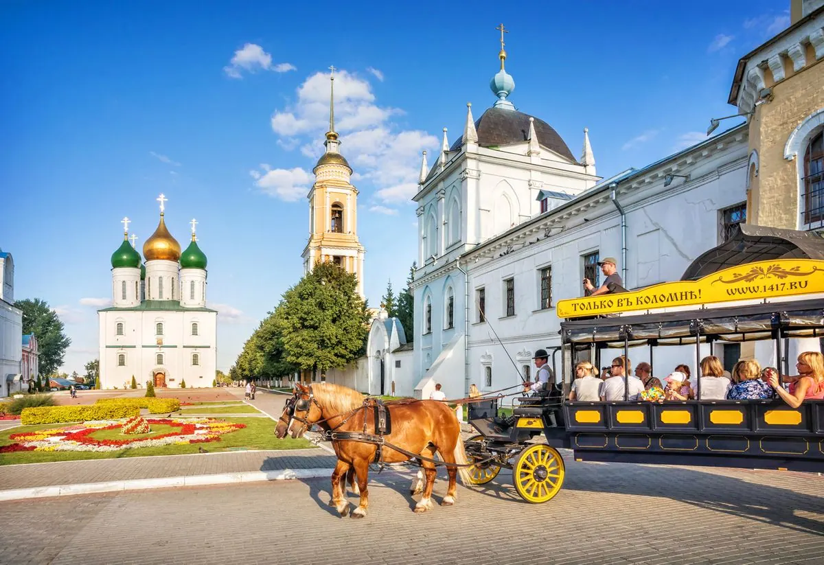 Kolomna – Mở đầu: Bước lên “cỗ máy thời gian” thôi nào!