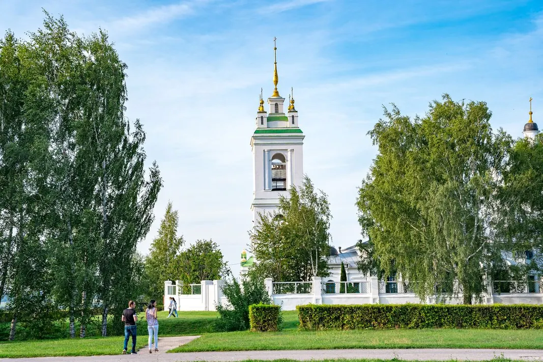 Ryazan – Bảo tàng-di tích S. A. Esenin – Bản giao hưởng thơ và đồng quê Nga