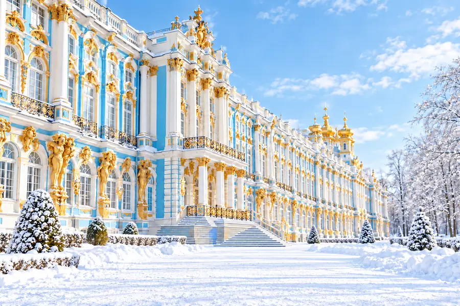 Cung điện Ekaterina ở Tsarskoye Selo mùa đông (ảnh minh hoạ)